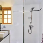 Pour 8 Personnes בית נופש Leguillac-de-l'Auche